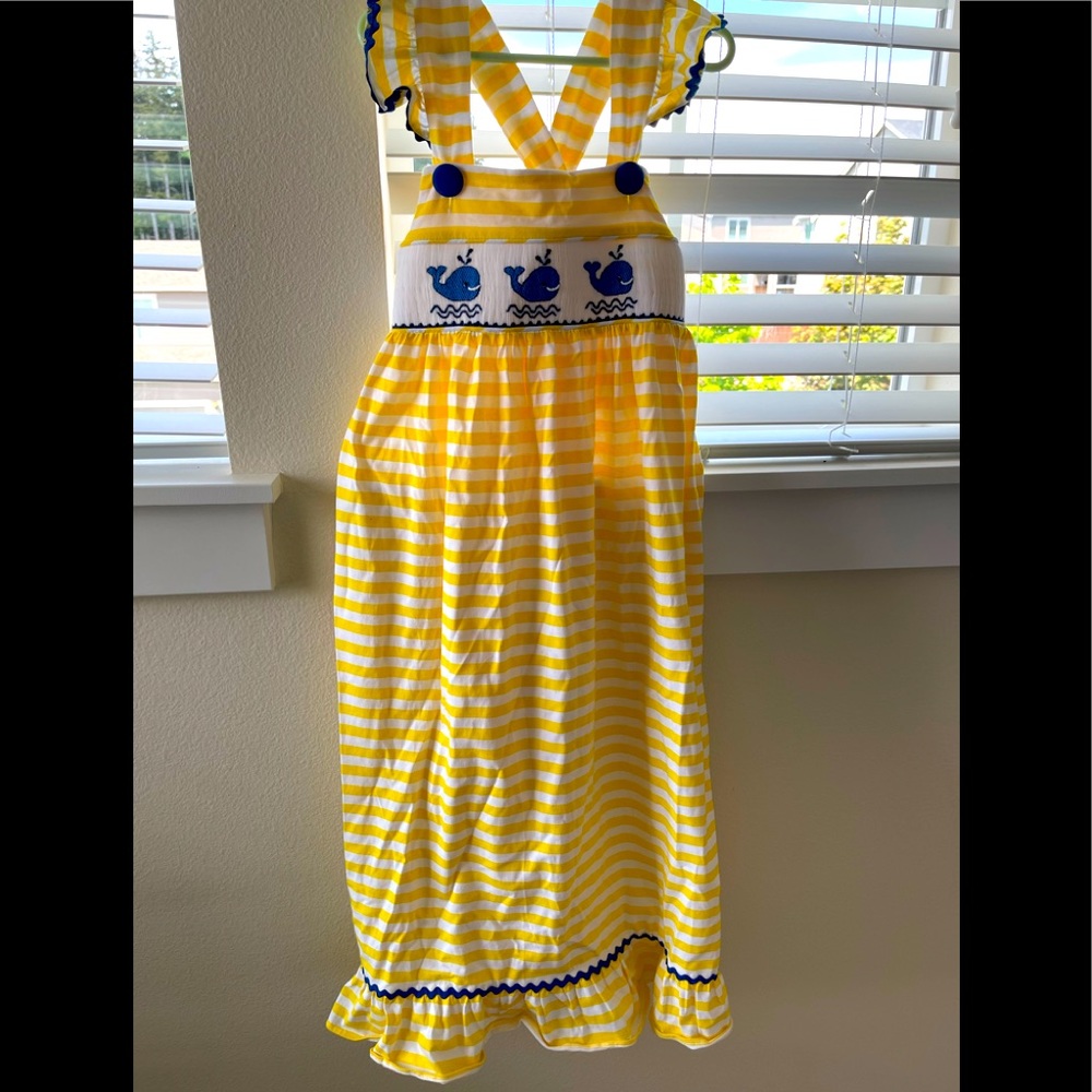 Smocked Auction smocked sundress nwt sz 8